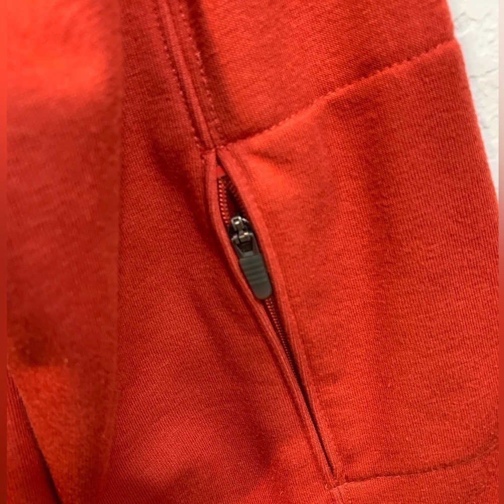 328. Columbia 1/4 Zip Pullover Orange w/maroon red trim. - Picture 6 of 11